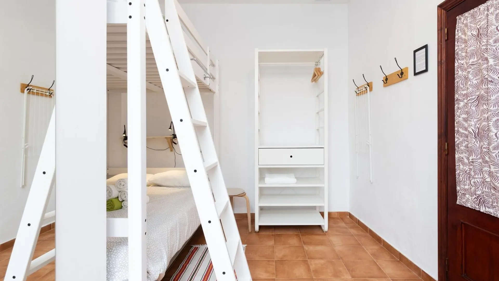 Tenohomes Calm En-Suite Room Buenavista 布埃纳维斯塔城北 0*,